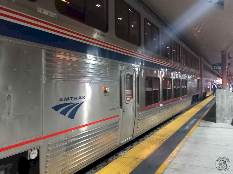 Voyage en train, péripéties et passage de frontière